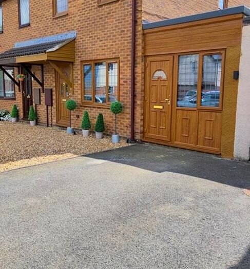 1 Bedroom Studio To Rent In Thornhill Close, Houghton Regis, Dunstable, LU5