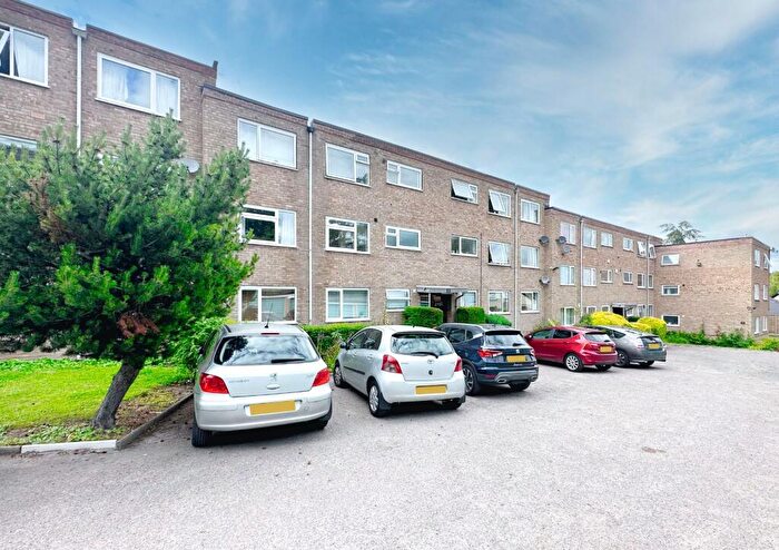 2 Bedroom Apartment For Sale In Tiffany Court, Stoneygate, Leicester, LE2