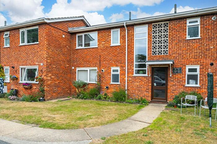 1 Bedroom Apartment For Sale In Cecil Gowing Court, Norwich, NR7