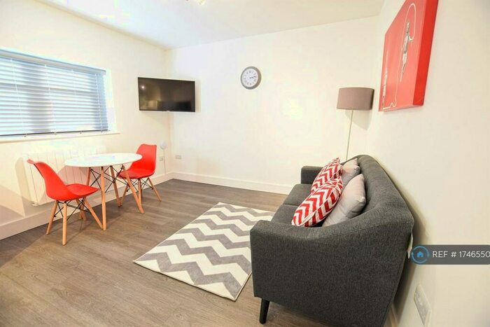 1 Bedroom Flat To Rent In Crewe Road, Willaston, Nantwich, CW5