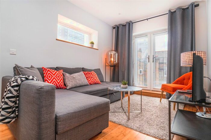 1 Bedroom Flat To Rent In Greyhound Road, London, W6