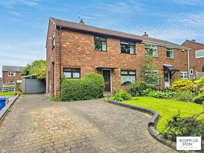 3 Bedroom Semi-Detached House For Sale In Hanover Square, Derby, DE22