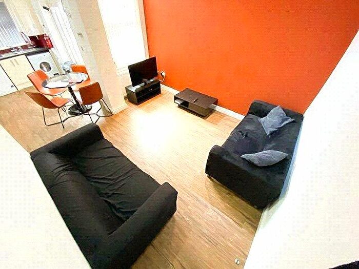 5 Bedroom Terraced House To Rent In Braemar Road, Fallowfield, Manchester, Manchester, M14