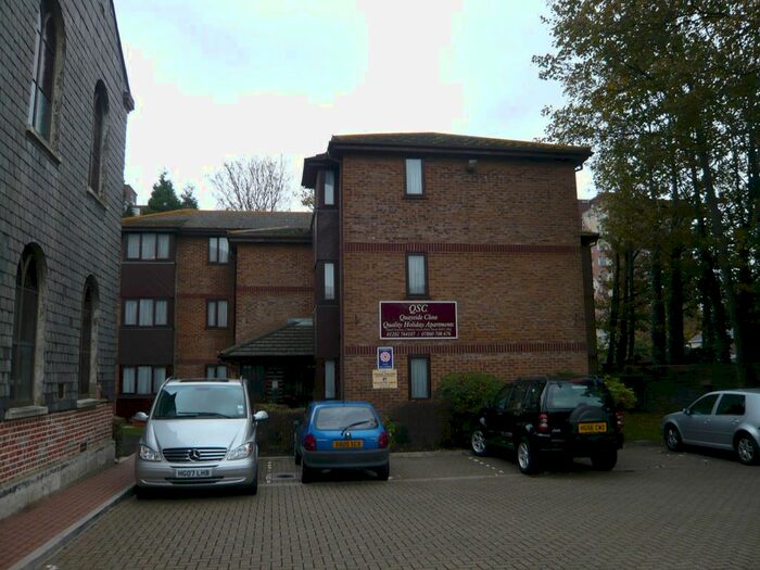 2 Bedroom Flat To Rent In Skinner Street, Poole, BH15