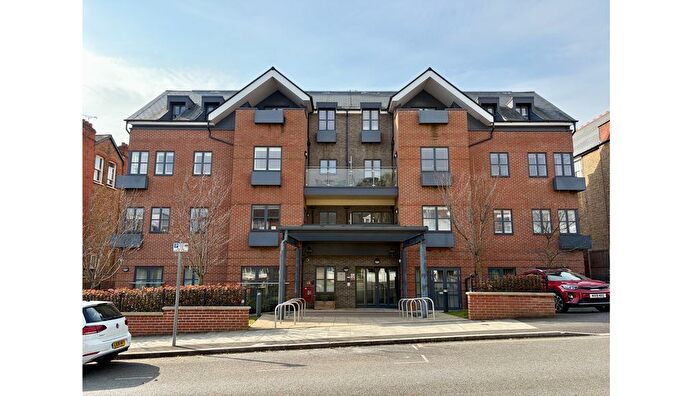 2 Bedroom Flat For Sale In Flat, Ridgmount Apartments - Darlaston Road, Wimbledon, London, SW19