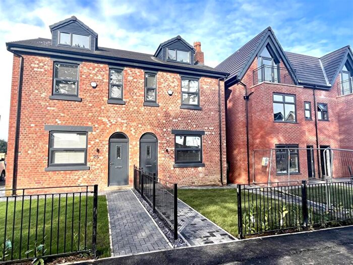 3 Bedroom Semi-Detached House To Rent In Trenchard Drive, Manchester, M22