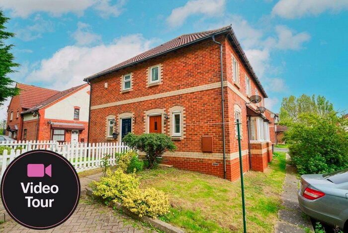 2 Bedroom House To Rent In Augustus Road, Hockliffe., LU7