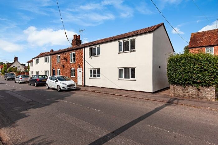 1 Bedroom Flat To Rent In High Street, Sutton Courtenay, OX14