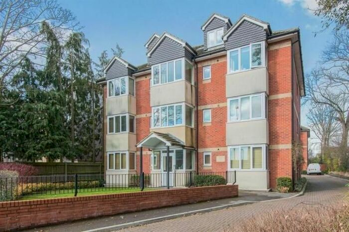 1 Bedroom Flat To Rent In Regents Park Road, Southampton, SO15