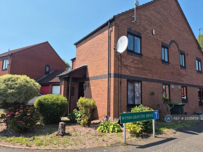 1 Bedroom Semi-Detached House To Rent In St. Michaels Way, Tipton, DY4