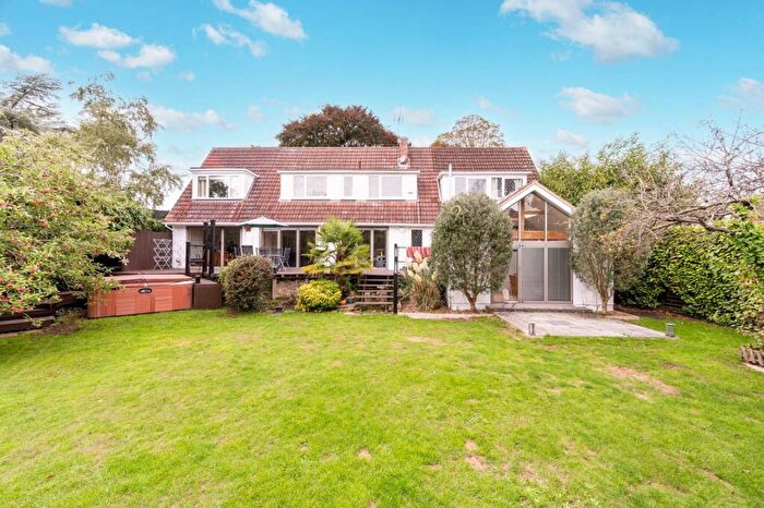 6 Bedroom Detached House For Sale In Glebe Road, Bray, Maidenhead, SL6