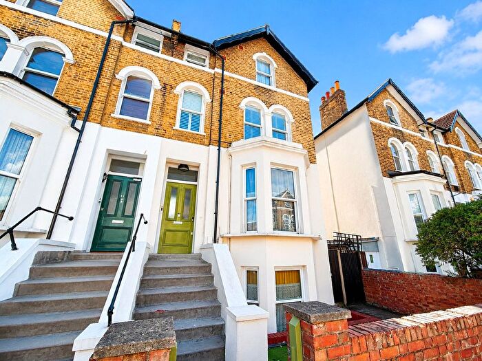 1 Bedroom Flat For Sale In Mount Pleasant Road, Lewisham, London, SE13