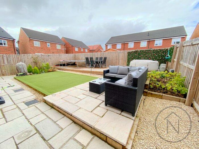 4 Bedroom Detached House To Rent In Miles Grove, Middleton St. George, DL2