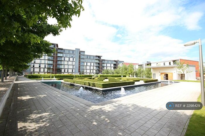 2 Bedroom Flat To Rent In South Row, Milton Keynes, MK9