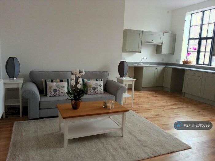 2 Bedroom Flat To Rent In Carlton Mill, Carlton, Nottingham, NG4
