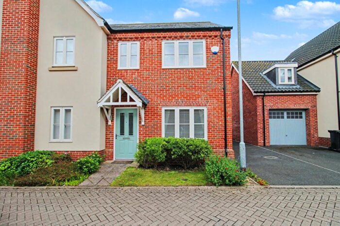 2 Bedroom Semi-Detached House For Sale In Chain Free Semi-Detached Property In Holt, NR25