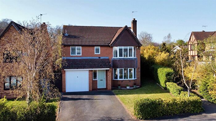 4 Bedroom Detached House For Sale In Rowbank Way, Loughborough, LE11