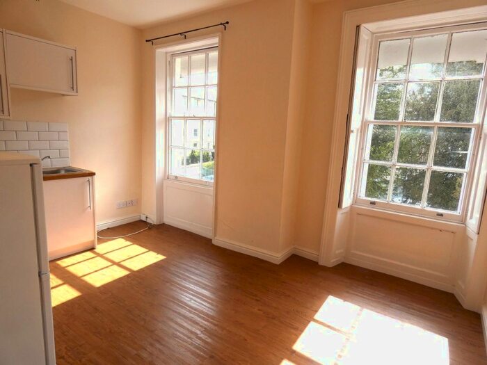 1 Bedroom Flat To Rent In Winchcombe Street, Cheltenham, GL52