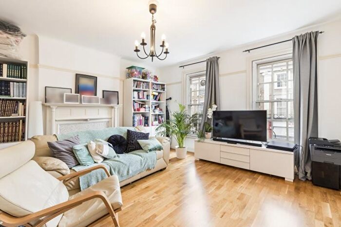 2 Bedroom Apartment To Rent In St. Johns Wood High Street, St. Johns Wood, London, NW8