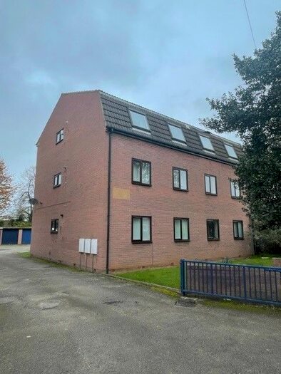 Studio To Rent In Travis Court, Shadyside, Doncaster, South Yorkshire, DN4