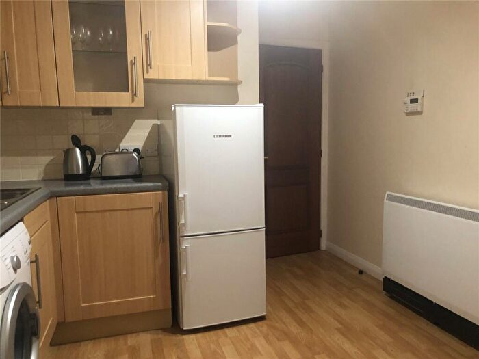 2 Bedroom Apartment For Sale In Tillybrake Gardens, Aberdeen, AB31