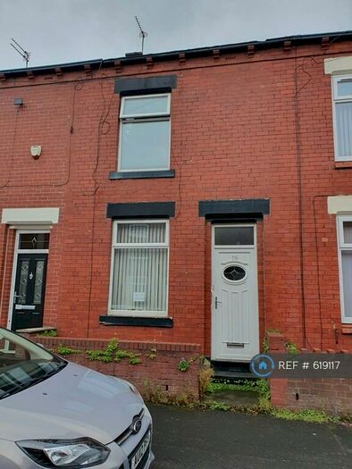 2 Bedroom Terraced House To Rent In Bredbury Street, Chadderton, Oldham, OL9