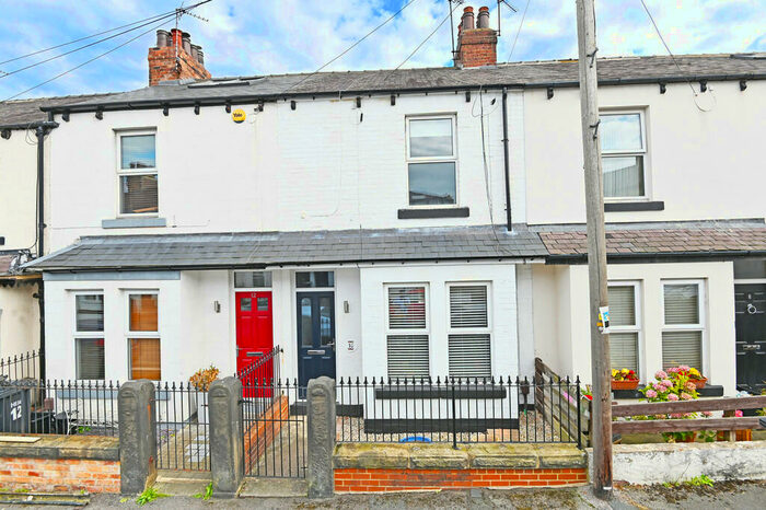 2 Bedroom Terraced House To Rent In Grey Street, Harrogate, HG2