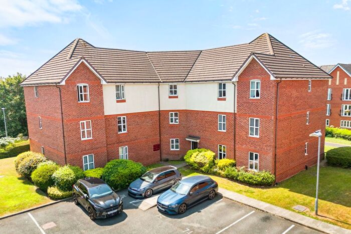 2 Bedroom Flat For Sale In Larne Court, Widnes, WA8