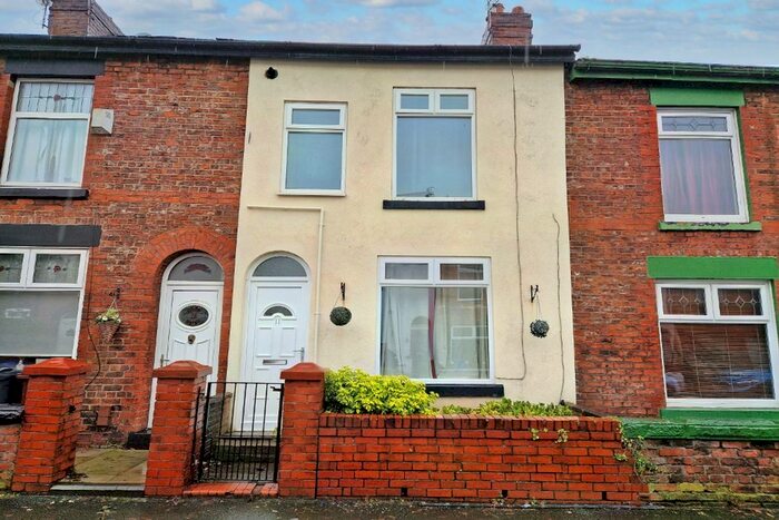 2 Bedroom Terraced House To Rent In Stapleton Street, Salford, M6