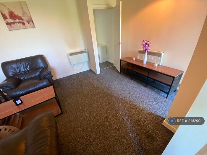 1 Bedroom Flat To Rent In Jerviston Street, Motherwell, ML1