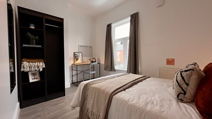 3 Bedroom Terraced House To Rent In , Romney Street, Salford, M6