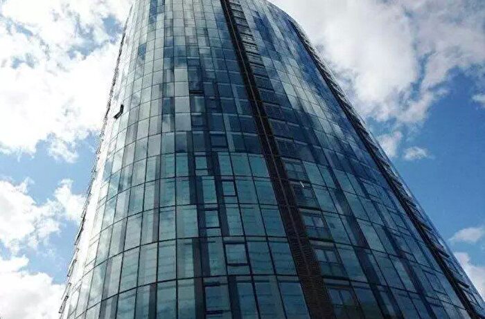 2 Bedroom Flat To Rent In Brentford, TW8