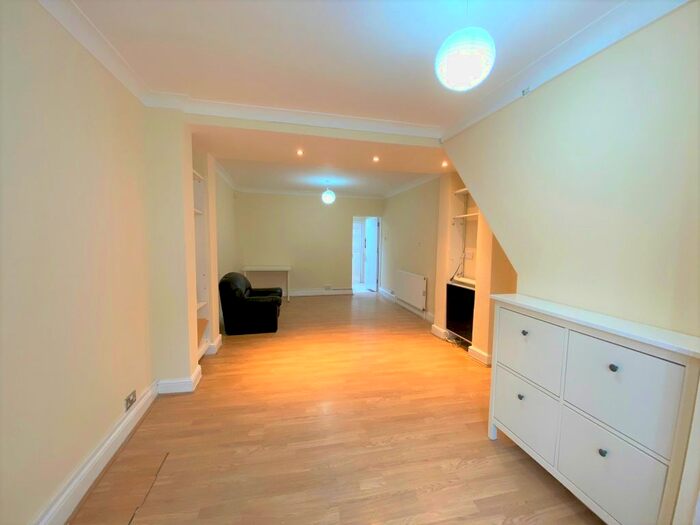 2 Bedroom Terraced House To Rent In Wood Street, Grays, RM17