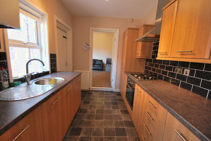 2 Bedroom Apartment To Rent In Wolseley Gardens, Jesmond Vale, Newcastle Upon Tyne, NE2