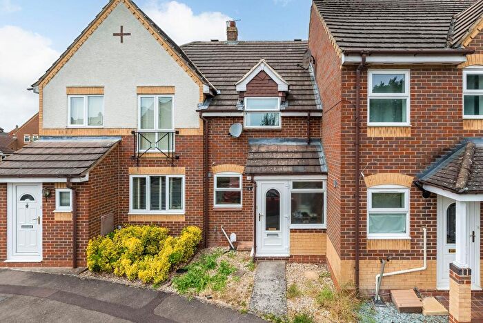2 Bedroom Terraced House For Sale In Darent Place, Didcot, OX11