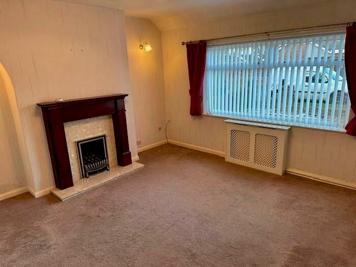 2 Bedroom Bungalow For Sale In Regent Road, Burton Latimer, Kettering, NN15
