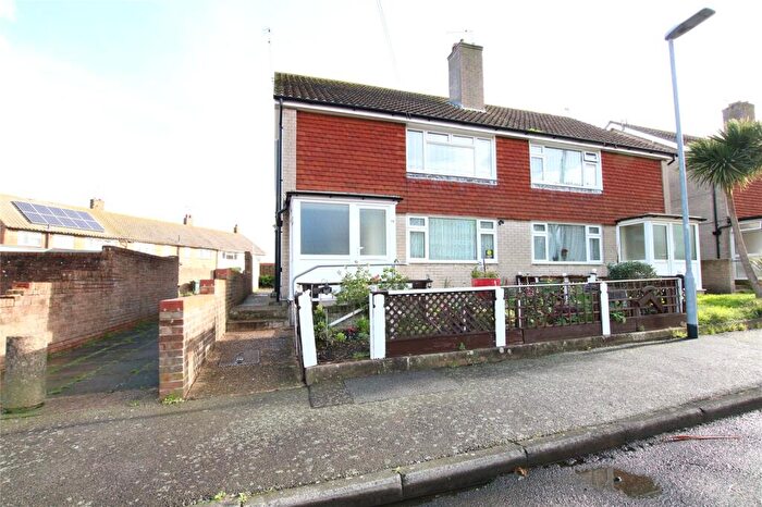 1 Bedroom Apartment To Rent In Iden Street, Eastbourne, BN22