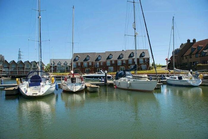 1 Bedroom Property To Rent In Kingfisher Way, Newport, PO30