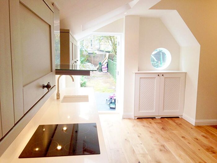 2 Bedroom Flat To Rent In Ealing Park Gardens, Ealing, W5