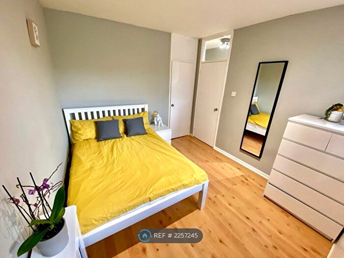 1 Bedroom Flat To Rent In Crown Terrace, Leamington Spa, CV31