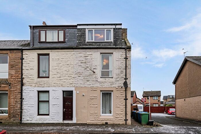 2 Bedroom Flat For Sale In Paris Street, Grangemouth, FK3