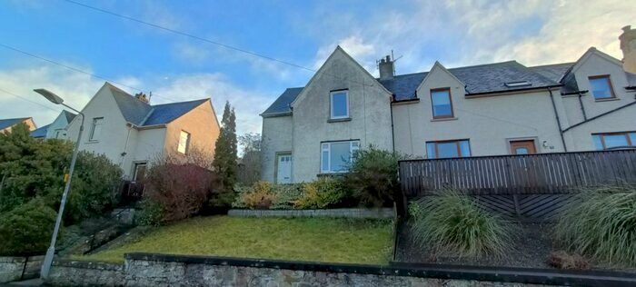 3 Bedroom Semi-Detached House For Sale In Priors Walk, Melrose, TD6