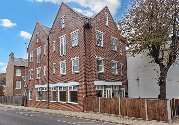 2 Bedroom Maisonette To Rent In Mount Street, Cromer, NR27
