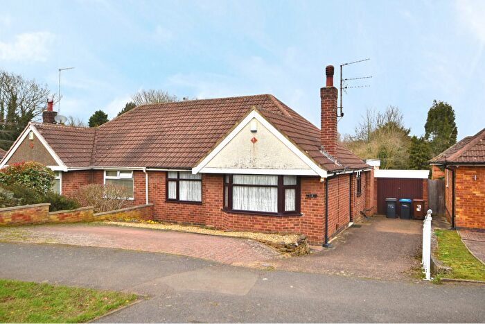 2 Bedroom Bungalow For Sale In Lumbertubs Lane, Northampton, NN3