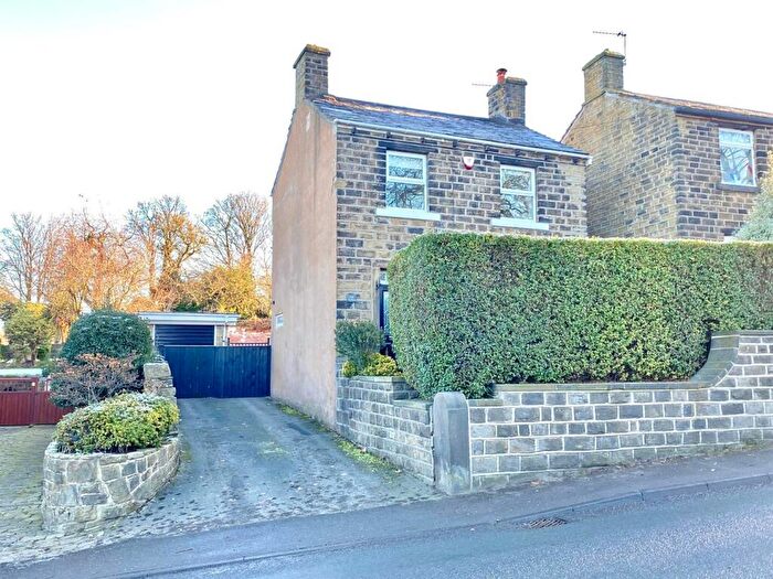 3 Bedroom Detached House For Sale In Lane Head Road, Shepley, Huddersfield, HD8