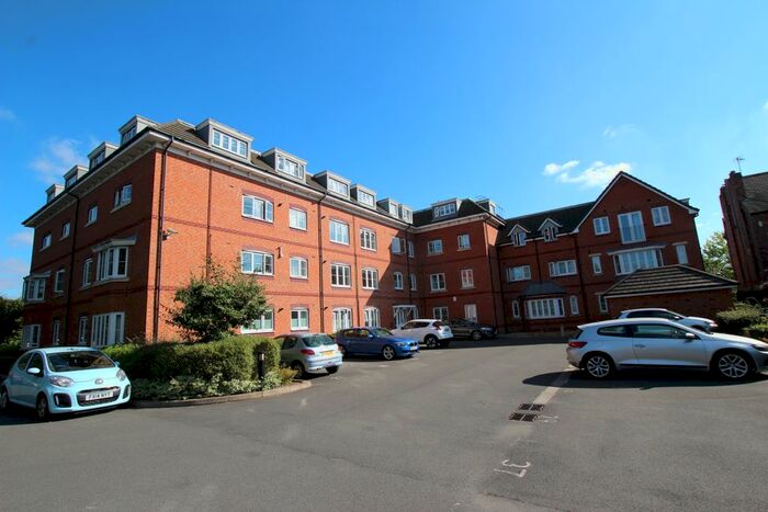 2 Bedroom Flat To Rent In Radcliffe Road, West Bridgford, Nottingham, NG2
