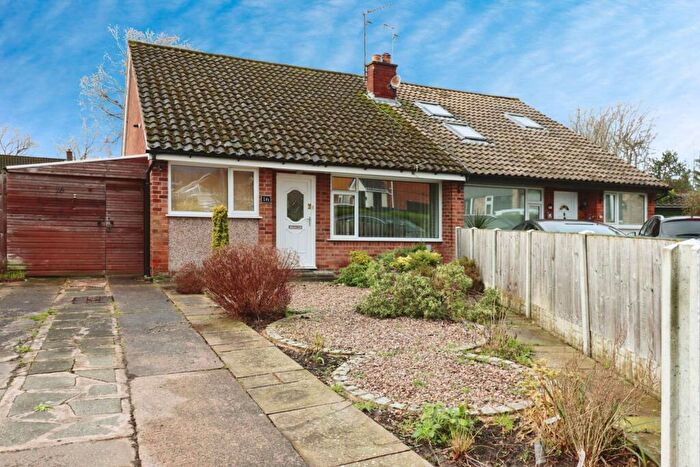 3 Bedroom Bungalow For Sale In Ainsdale Close, Bromborough, CH63