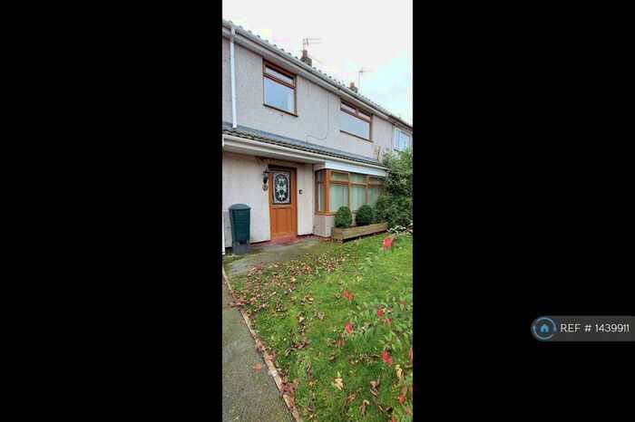 3 Bedroom Semi-Detached House To Rent In Dinmor Road, Manchester, M22