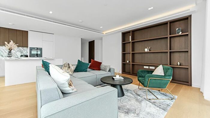 2 Bedroom Flat To Rent In Casson Square, London, SE1