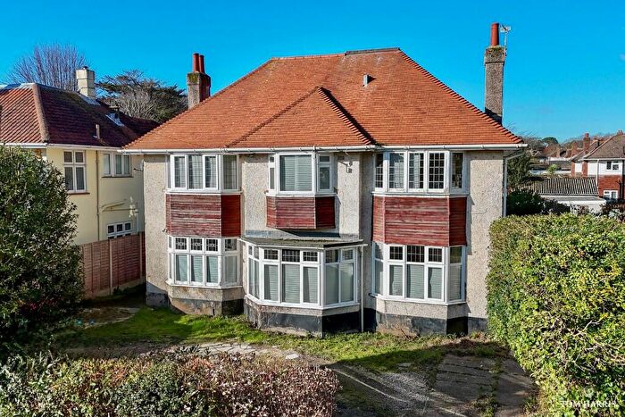 4 Bedroom Detached House For Sale In Ravine Road, Bournemouth, Dorset, BH5